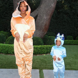 Kelly rowland on successful black parenting magazine