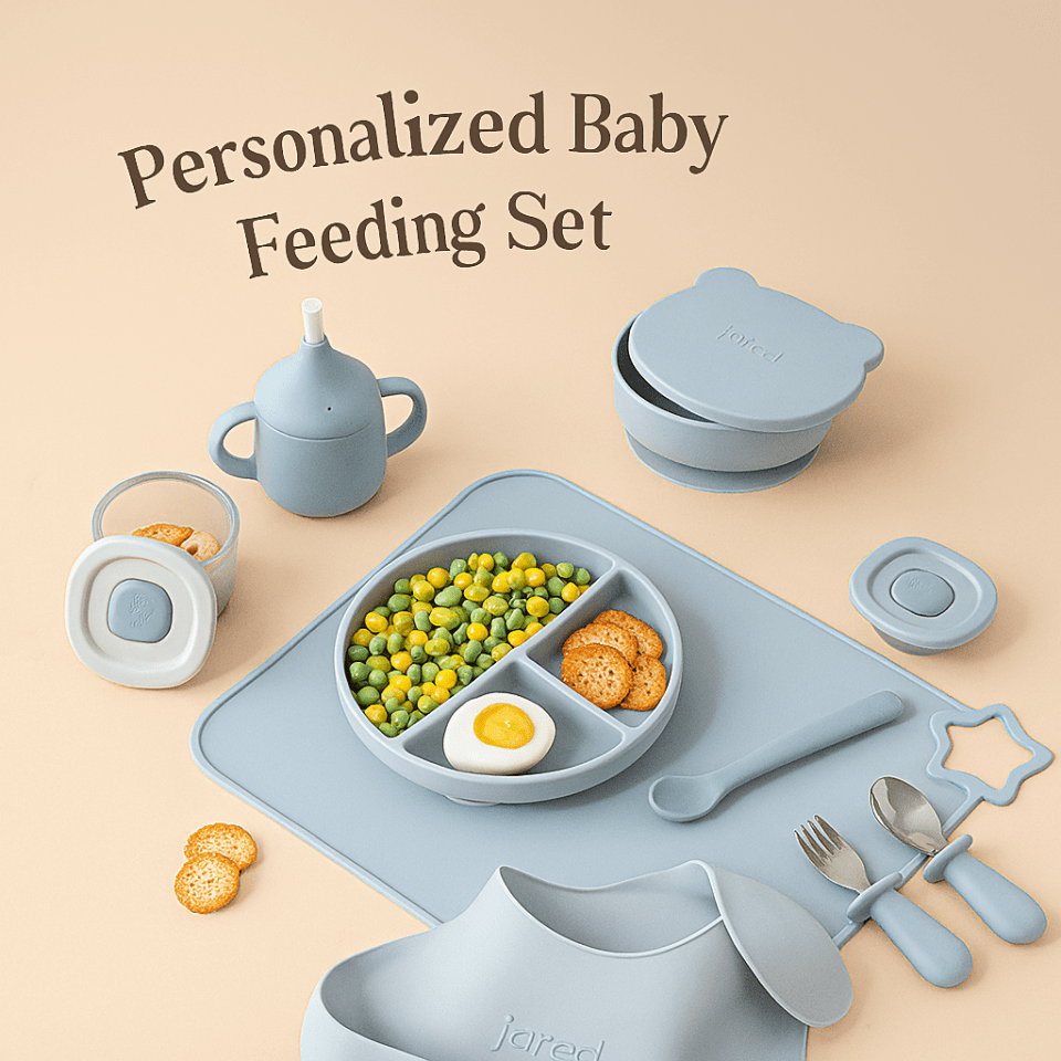 10 thoughtful gift ideas for multicultural families with kids Personalized baby feeding set in gray blue as a gift recommendation for multicultural families